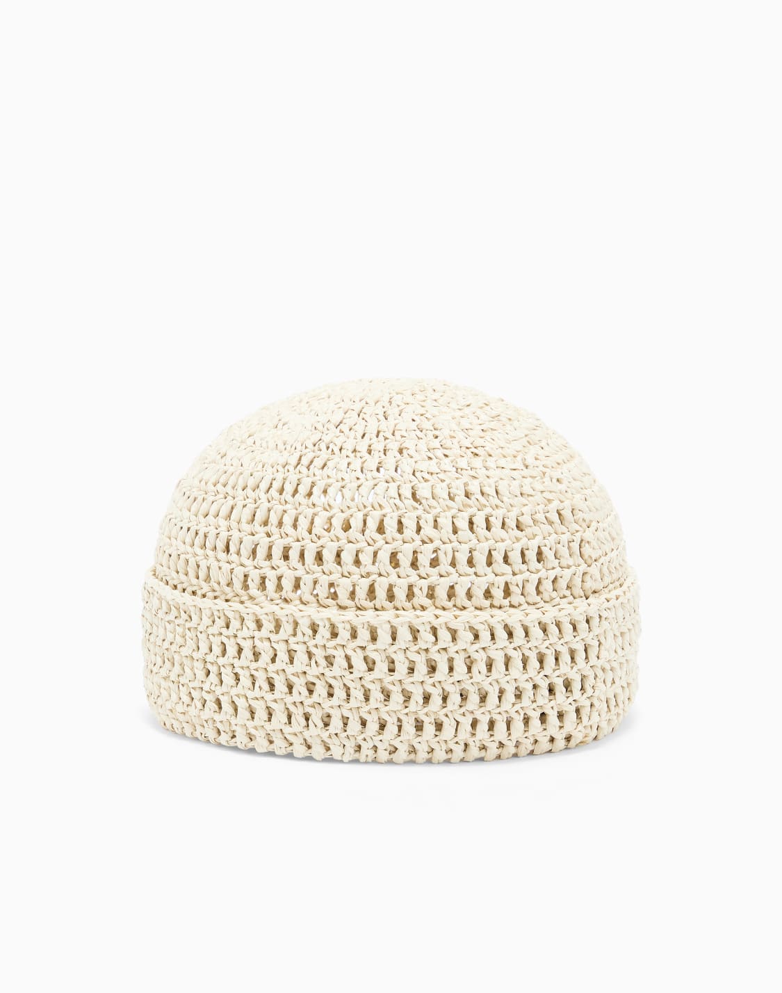 beanies-beige--giorgio-armani