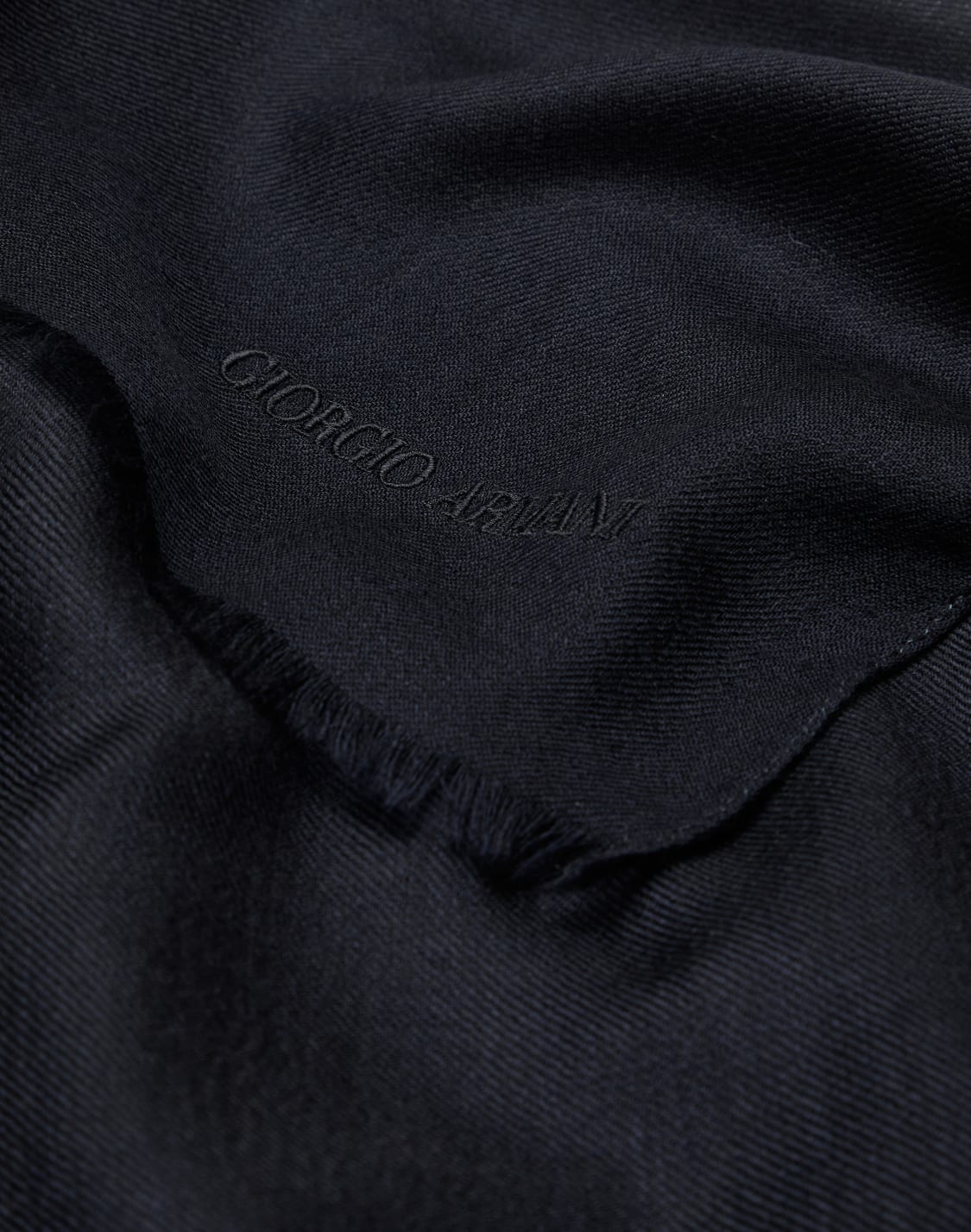 cashmere-stole-azul-marino--giorgio-armani