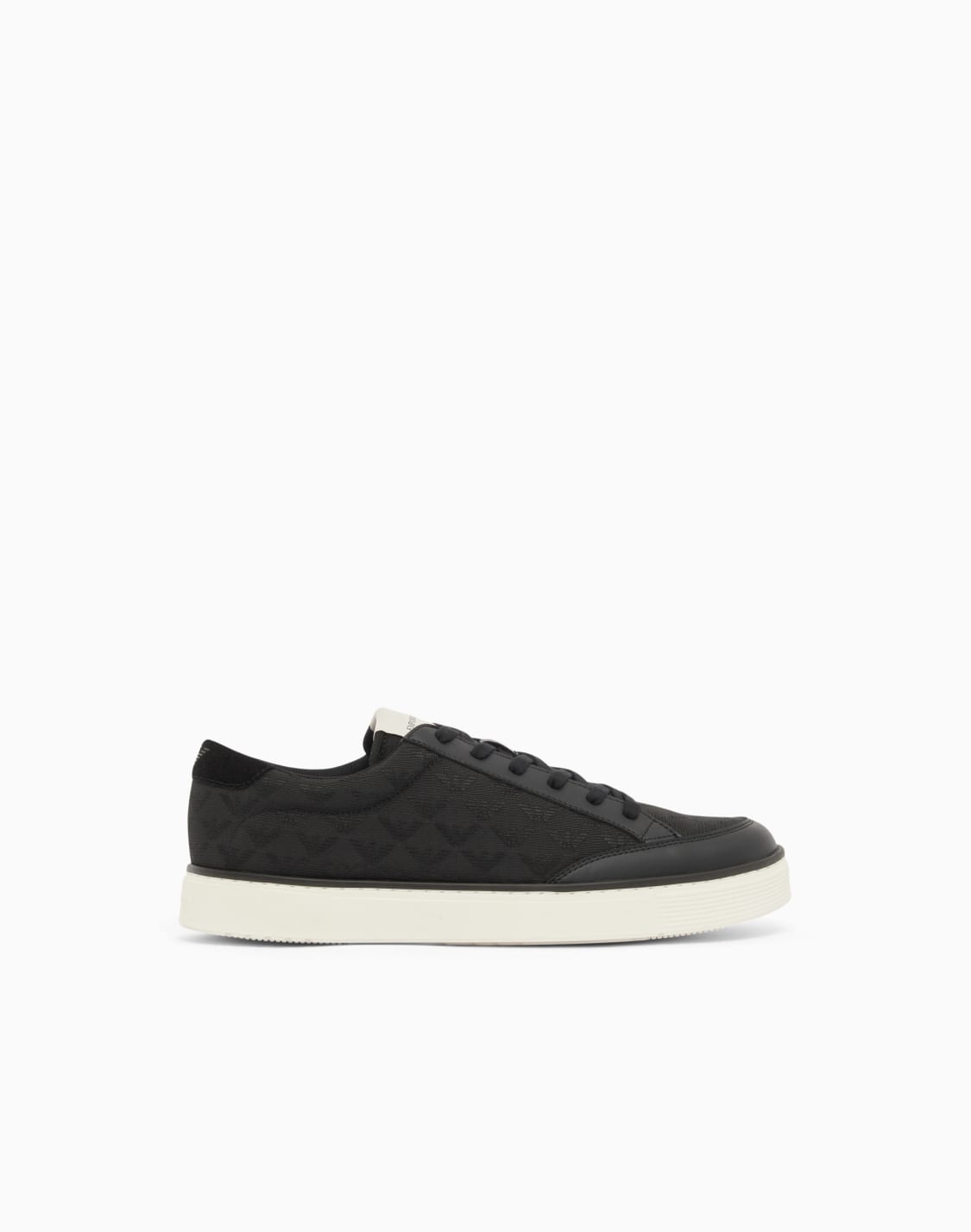 sneakers-black--emporio-armani
