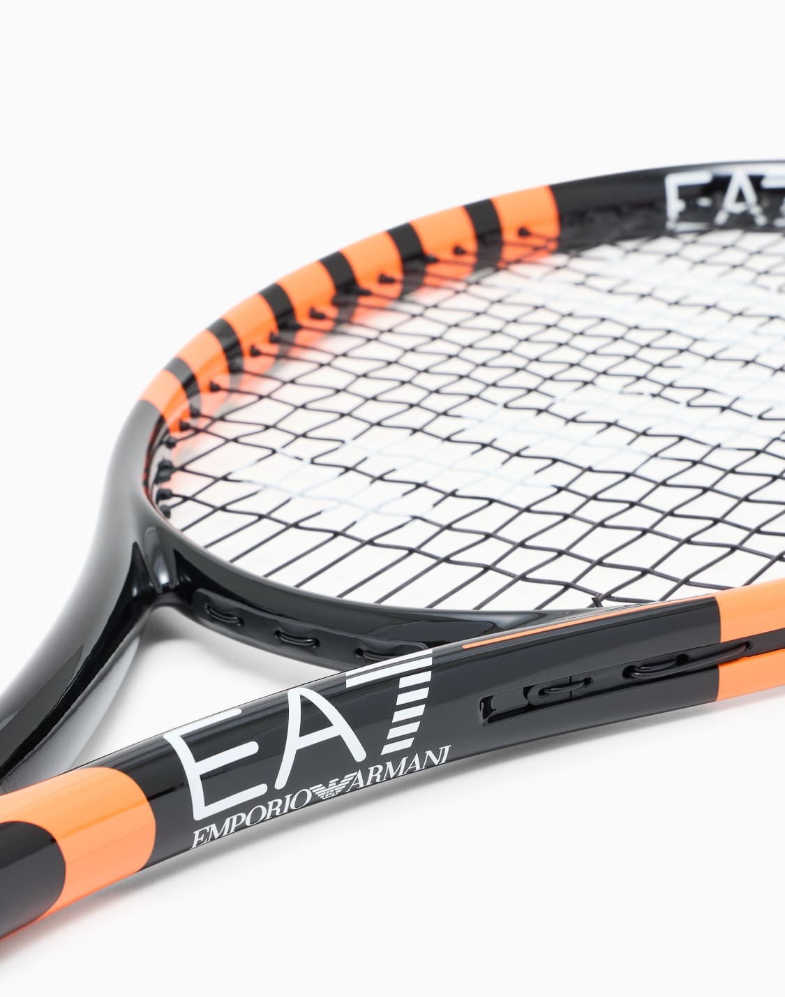 tennis-racket-black--ea7