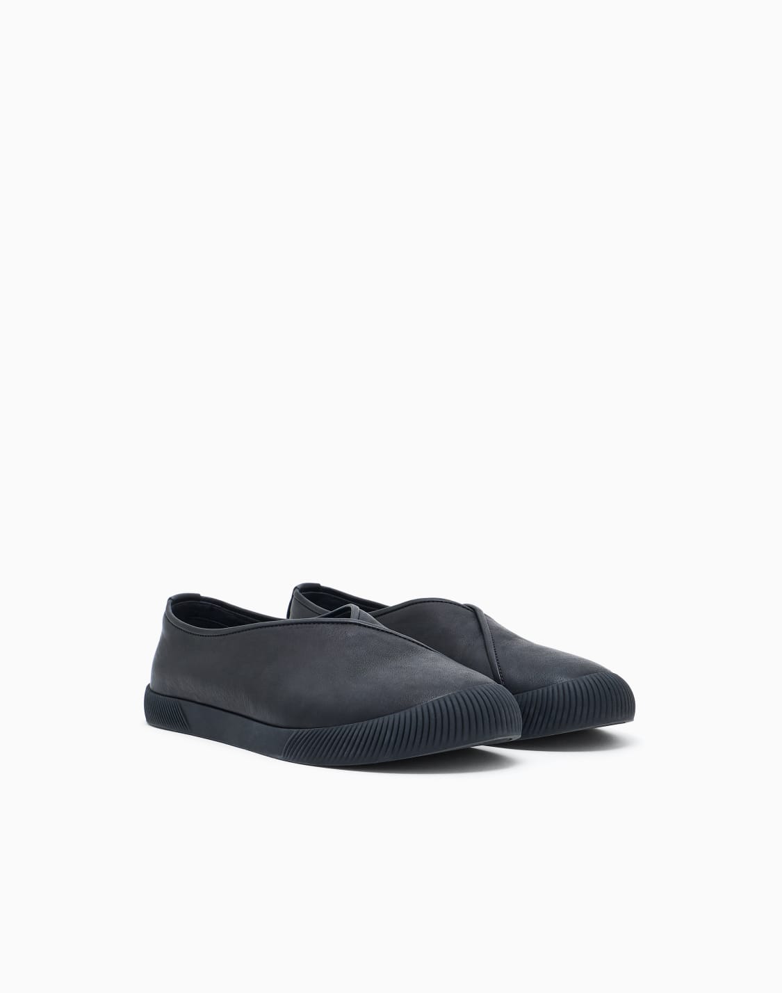 zapatos-sin-cordones-de-piel-negro--giorgio-armani