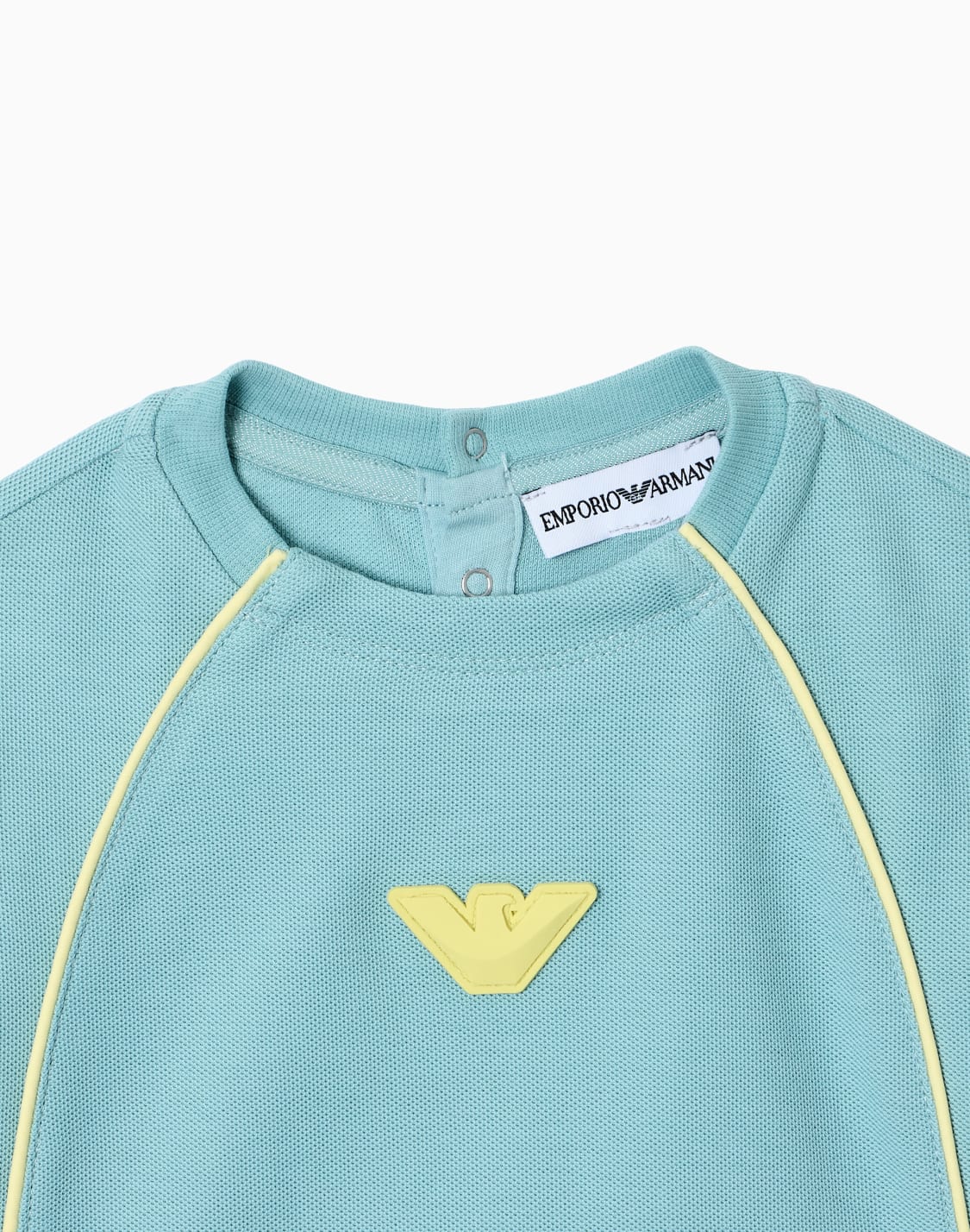 アウトフィット-ライトブル--emporio-armani