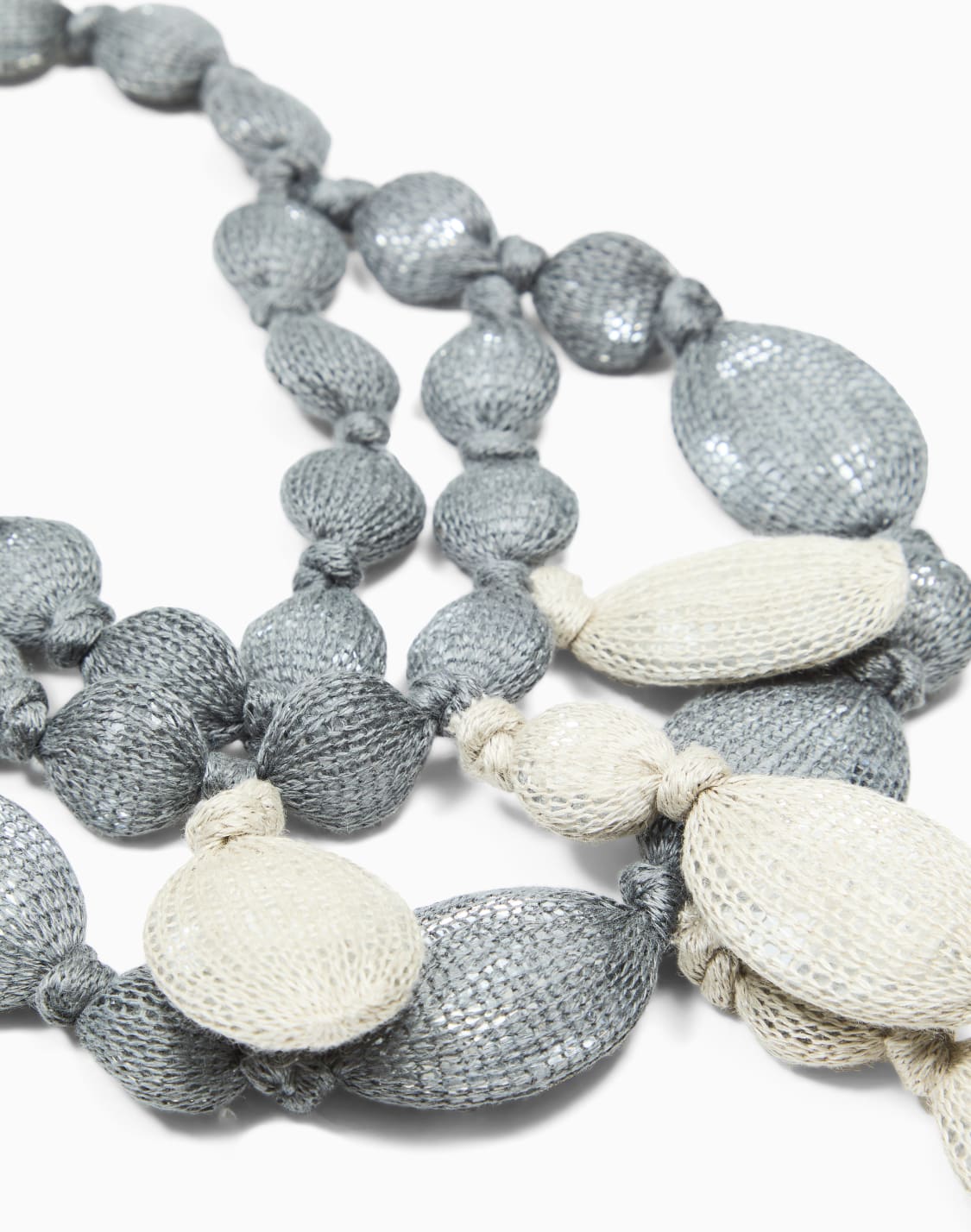 necklaces-grey--giorgio-armani
