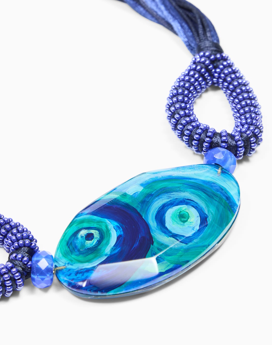 necklaces-purple--giorgio-armani