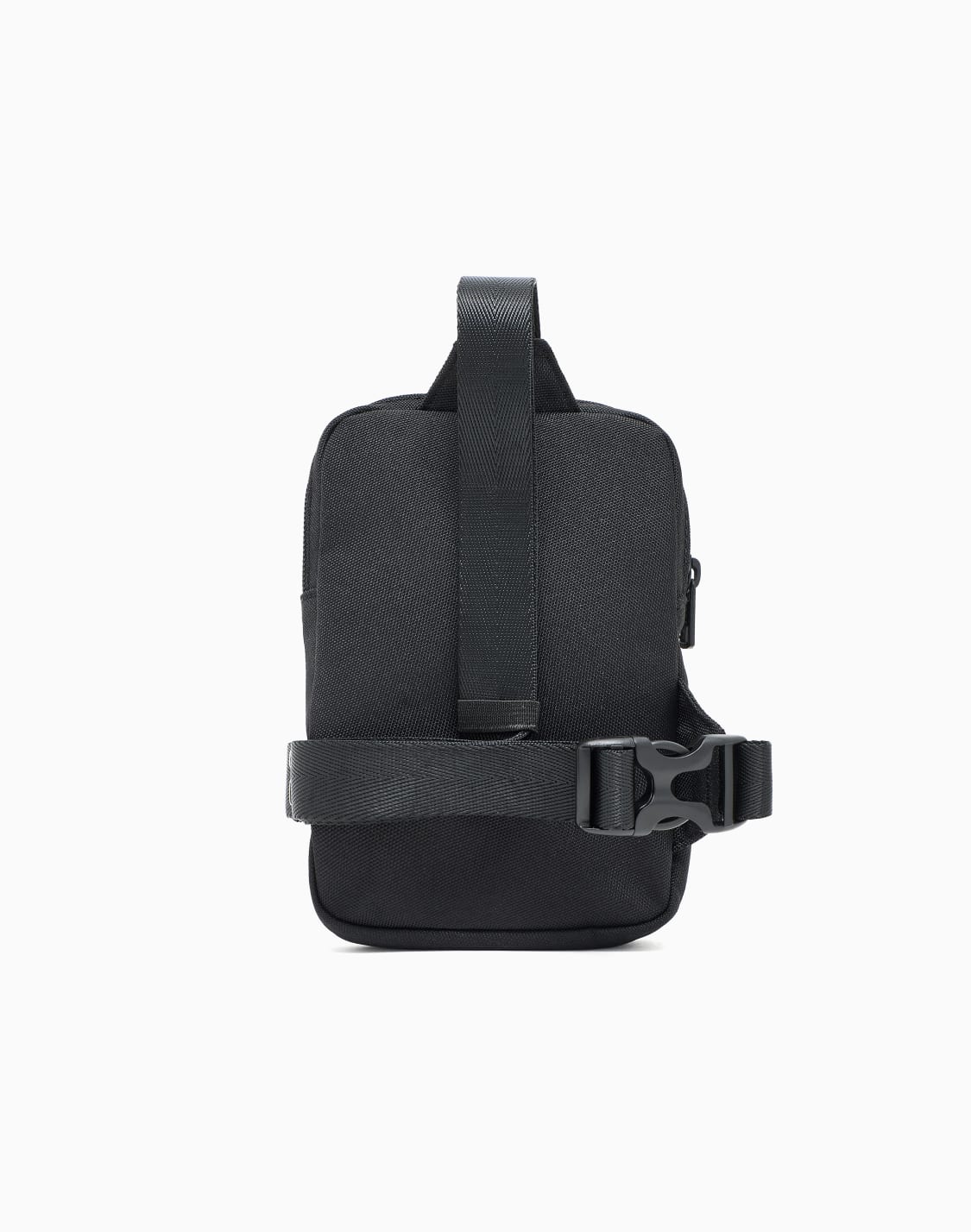 kleine-train-core-umhngetasche-mit-ea7-maxi-logo-schwarz--ea7