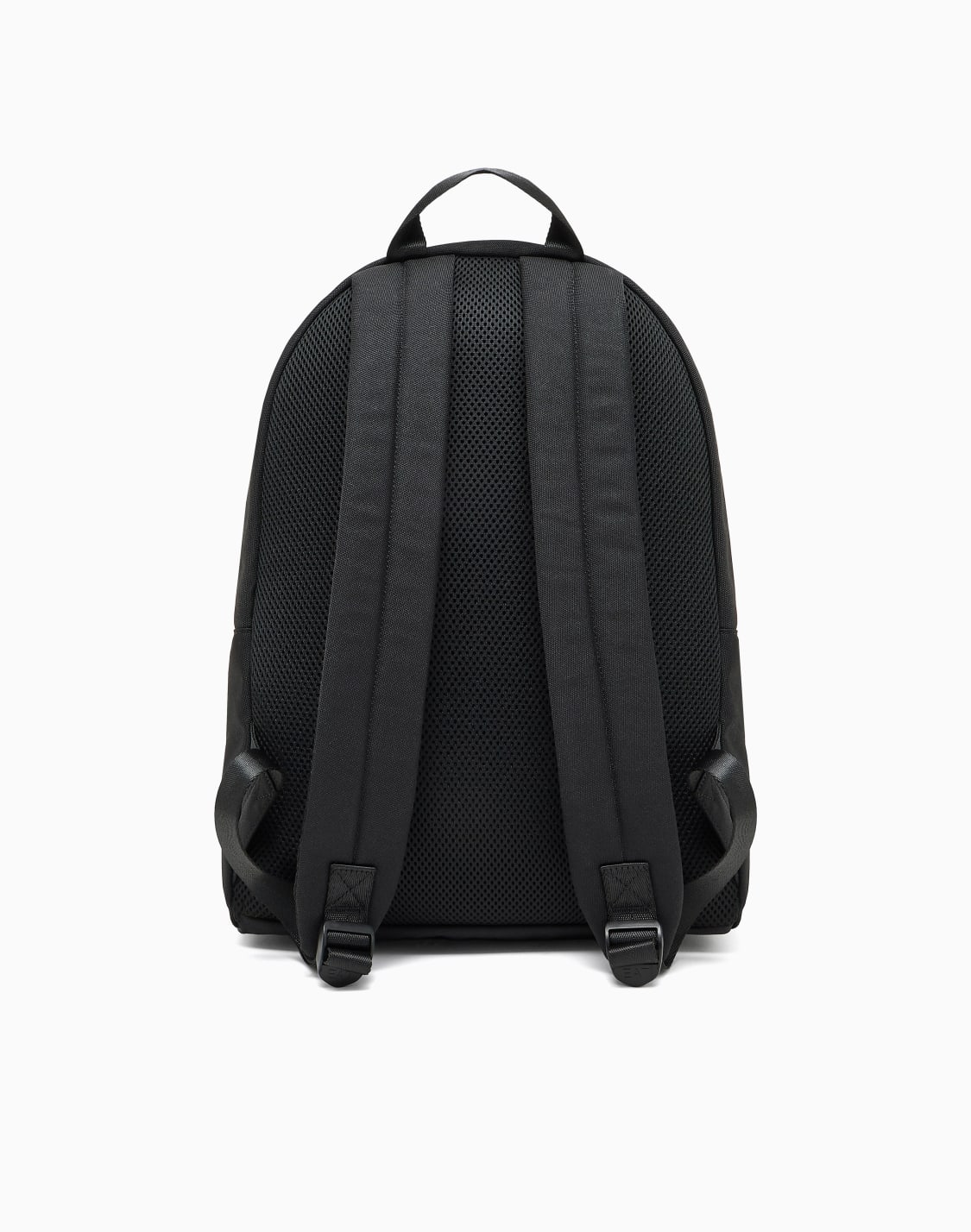 train-core-round-backpack-with-oversized-ea7-logo-black--ea7