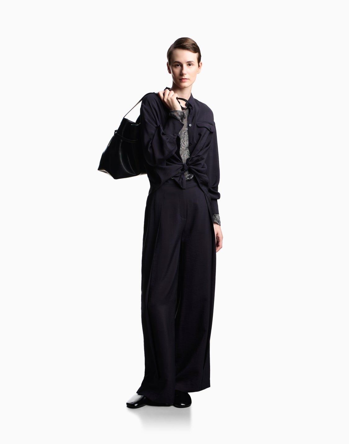 wide-trousers-in-techno-rayon-ネイビブル--emporio-armani