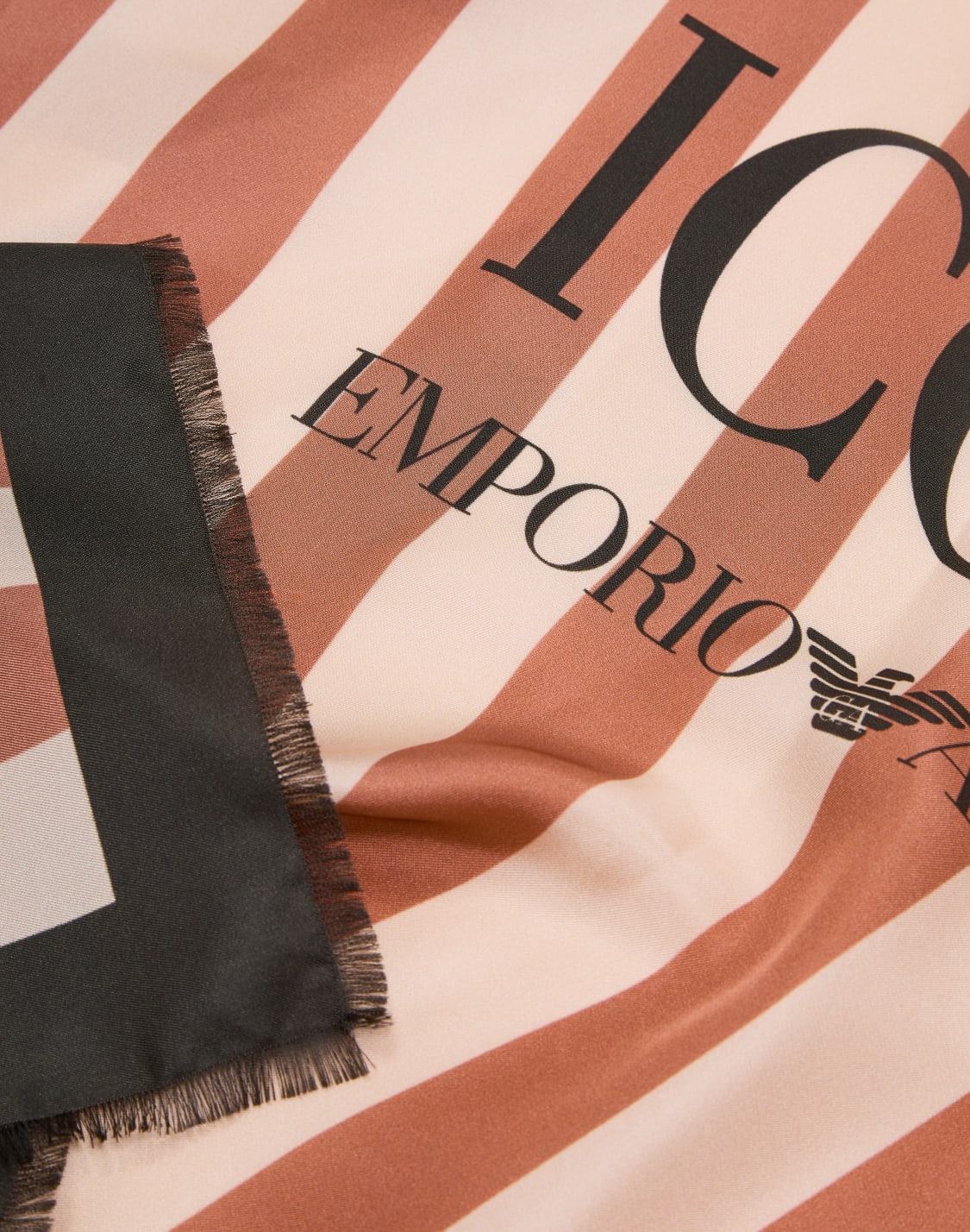 foulards-pink--emporio-armani