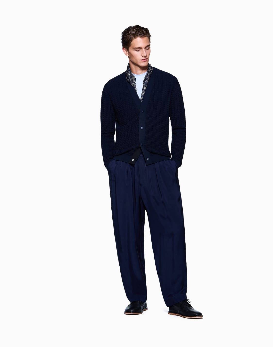 virgin-wool-blend-cardigan-navy-blue--giorgio-armani