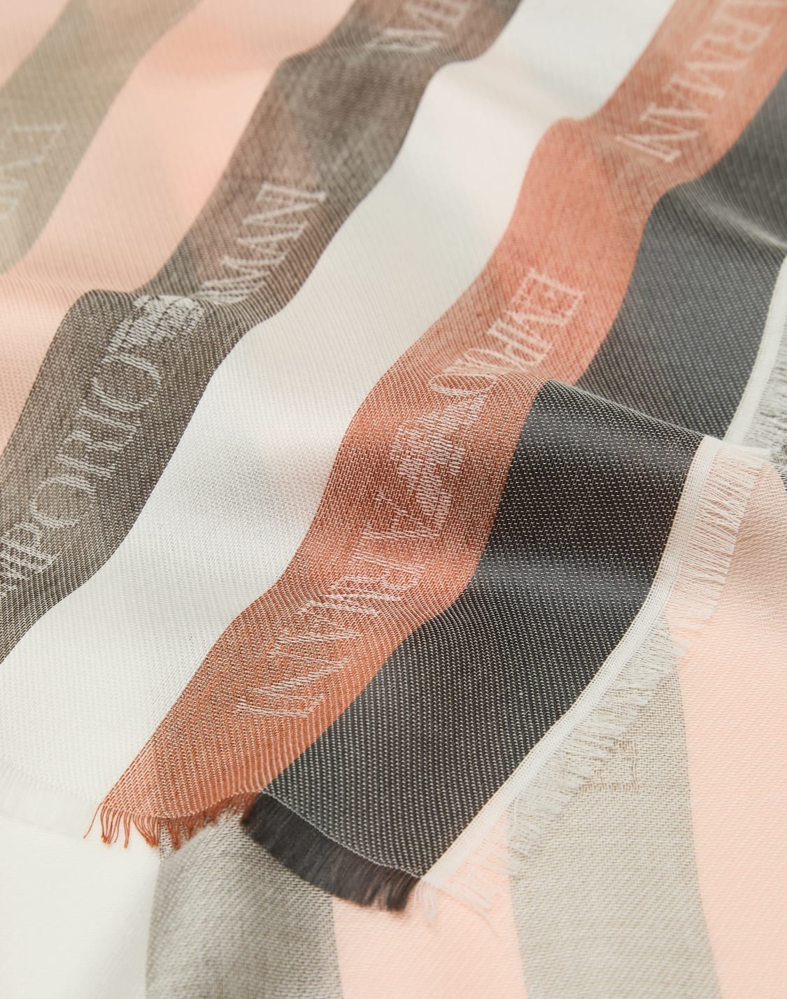 modal-blend-scarf-with-jacquard-stripes-pink--emporio-armani