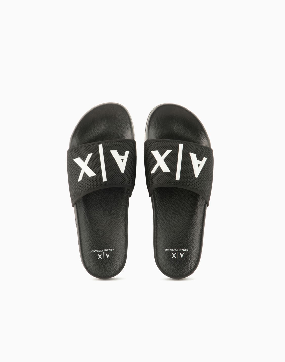 pantuflas-tipo-chanclas-con-logo-negro--armani-exchange