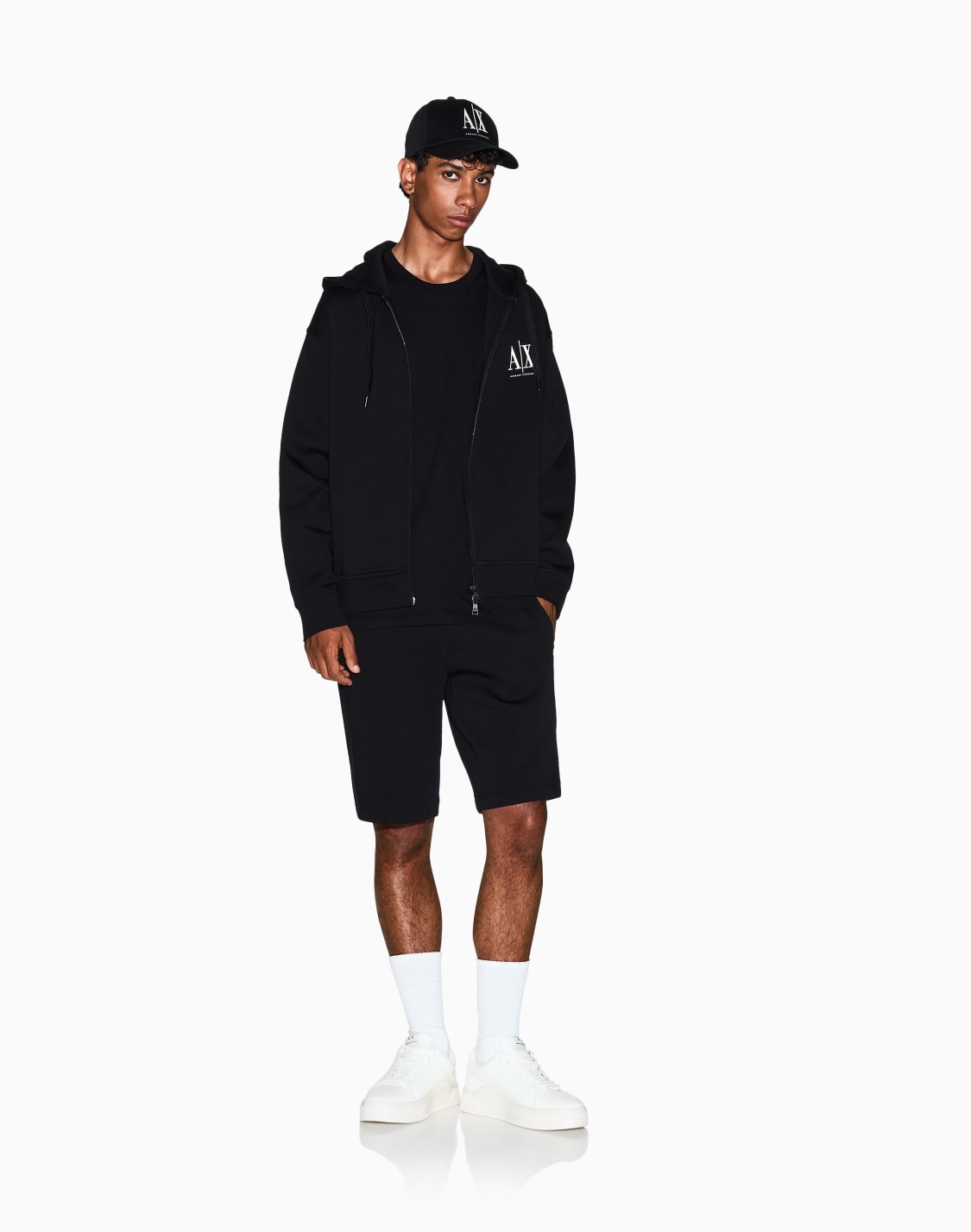 regular-fit-t-shirt-with-pocket-and-logo-negro--armani-exchange