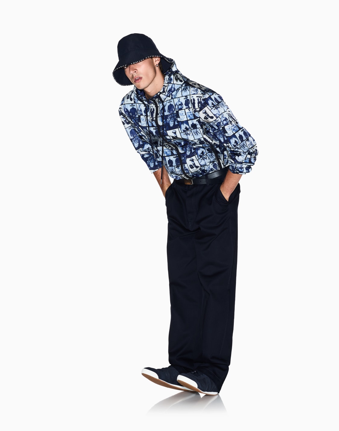 コットンツイル-ワイドチノパンツ-ネイビブル--armani-exchange