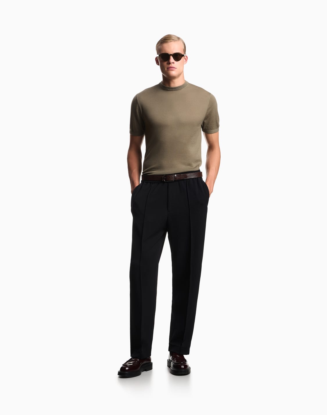 short-sleeved-jumper-in-a-seamless-plain-knit-virgin-wool-green--emporio-armani