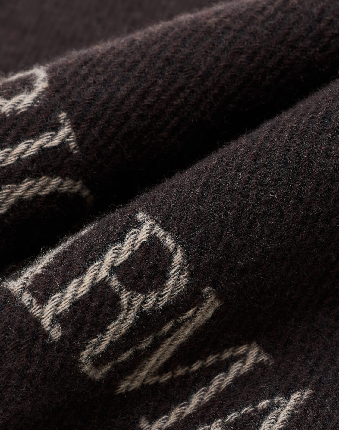 scarves-brown--emporio-armani