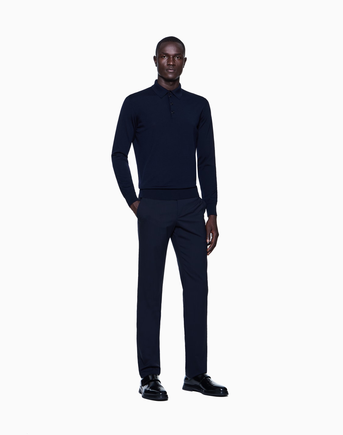 polo-de-manga-larga-en-lana-virgen-azul-marino--giorgio-armani
