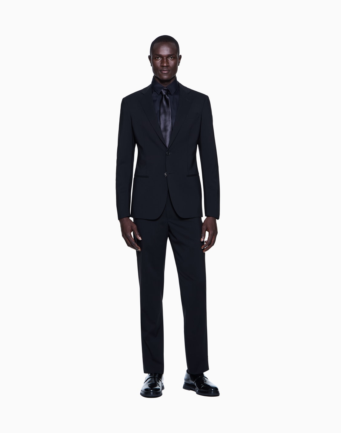 chaqueta-de-abotonadura-sencilla-soho-de-lana-virgen-negro--giorgio-armani