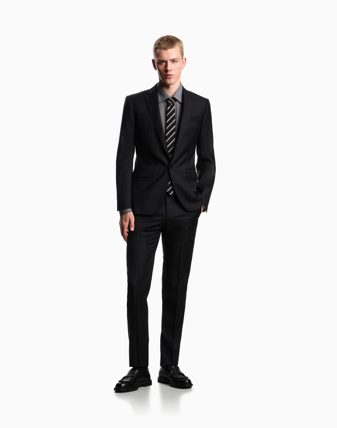 regular-fit-single-breasted-suit-in-a-moulin-striped-virgin-wool-black--emporio-armani