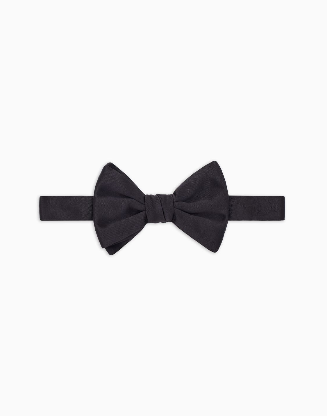 pajarita-anudada-de-seda-pura-negro--giorgio-armani