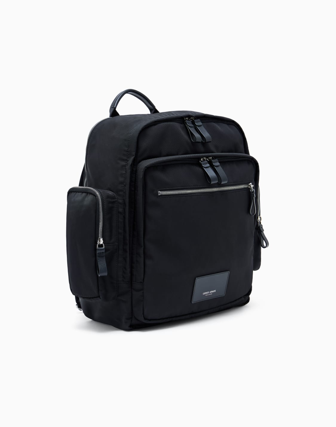 sac-dos-multifonctions-en-nylon-asv-noir--giorgio-armani