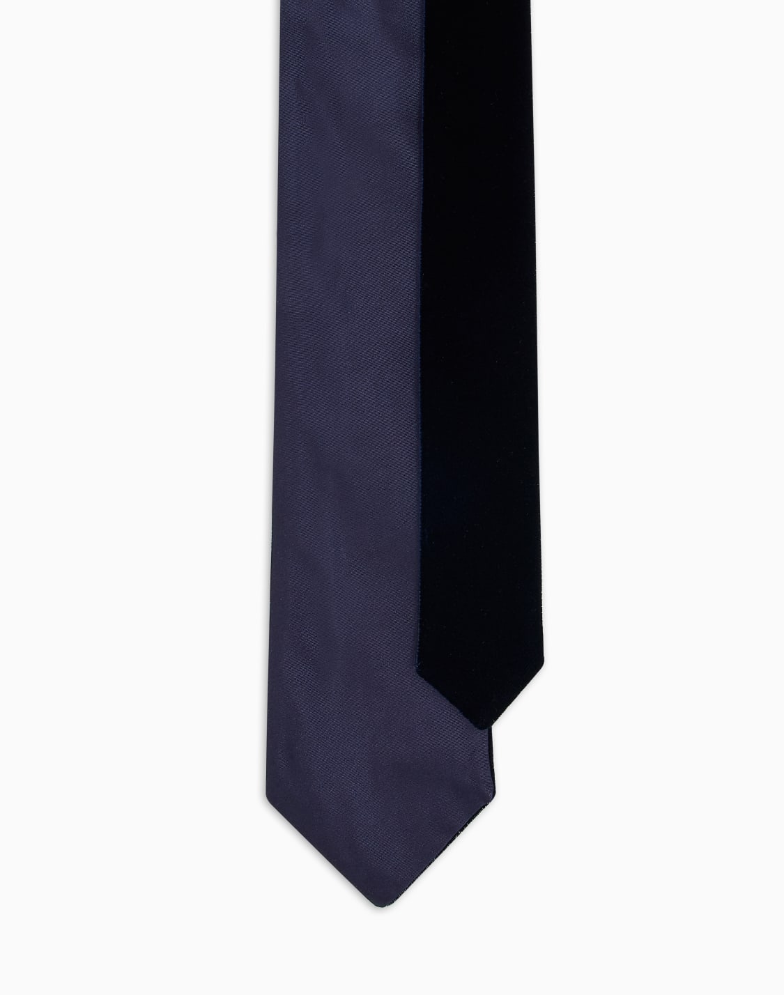 corbata-de-terciopelo-de-cupro-azul-marino--giorgio-armani