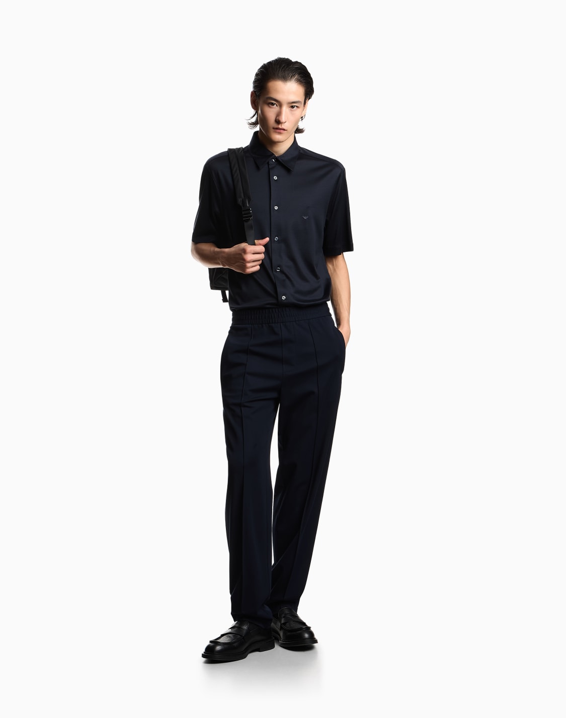 スリムフィット半袖シャツ-リヨセル混紡ジャジ-ネイビブル--emporio-armani