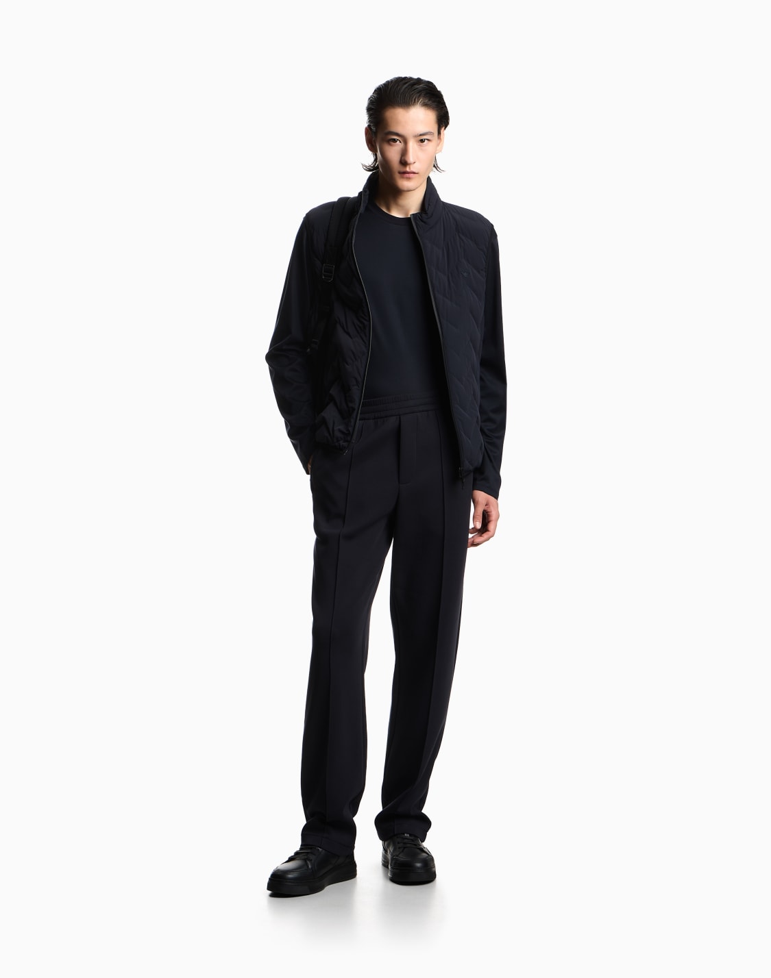 water-repellent-chevron-quilted-nylon-spandex-sleeveless-down-jacket-navy-blue--emporio-armani