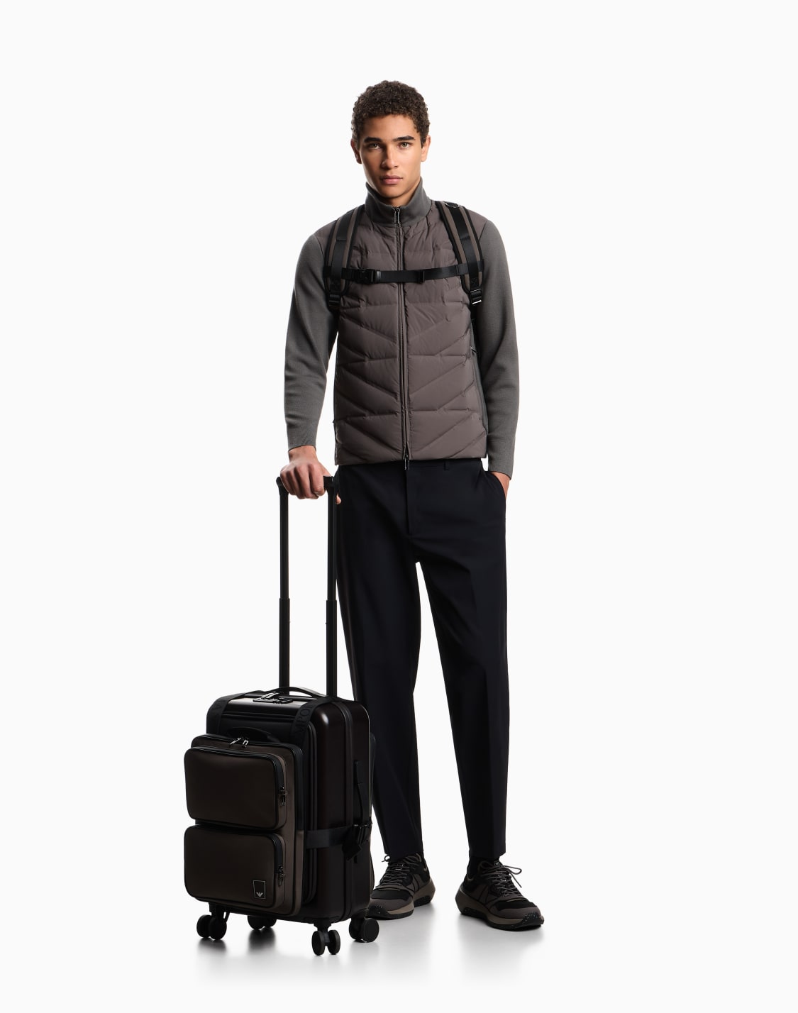 travel-essentials-チノパンツ-ナイロン-ネイビブル--emporio-armani