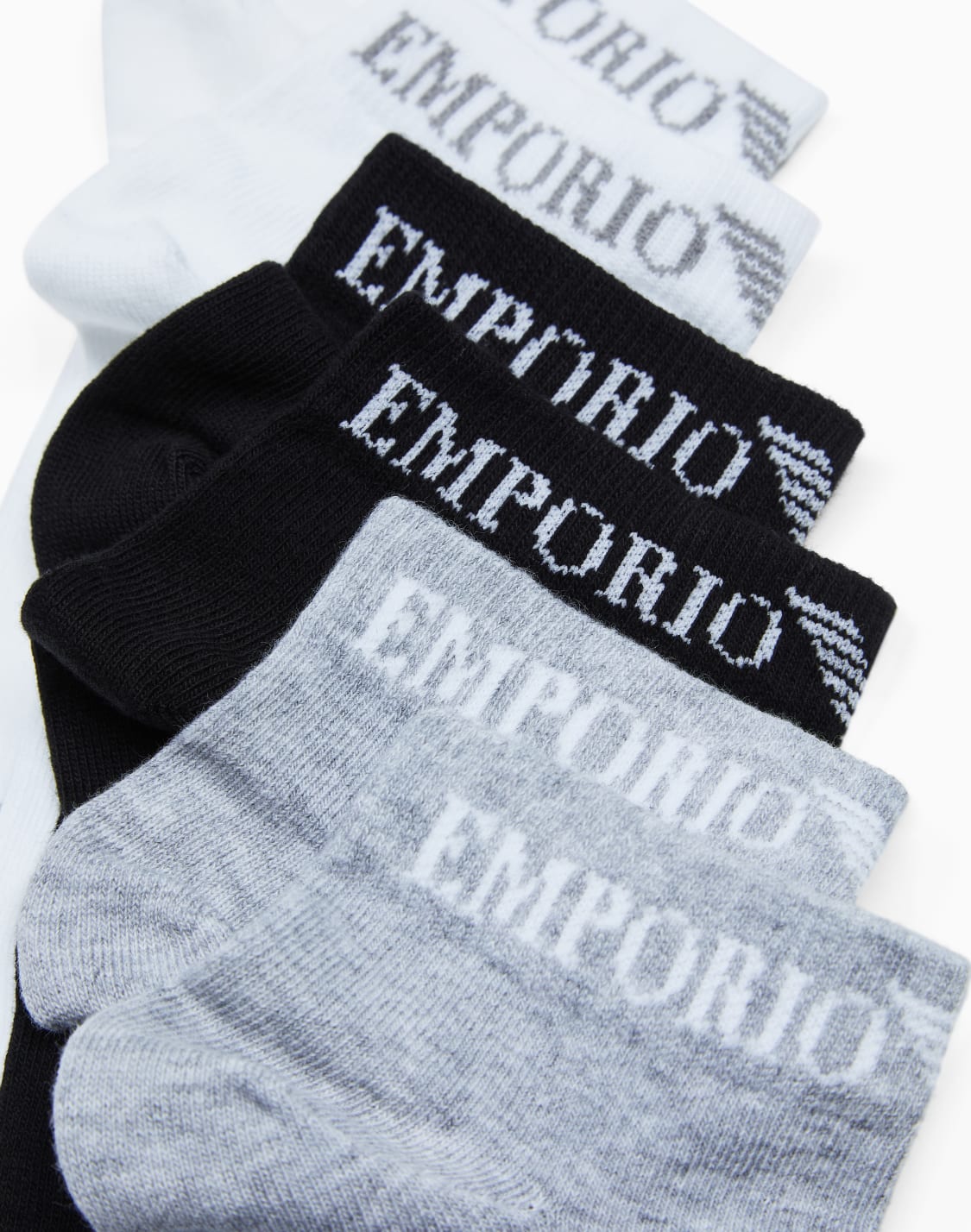 socken-schwarz--emporio-armani