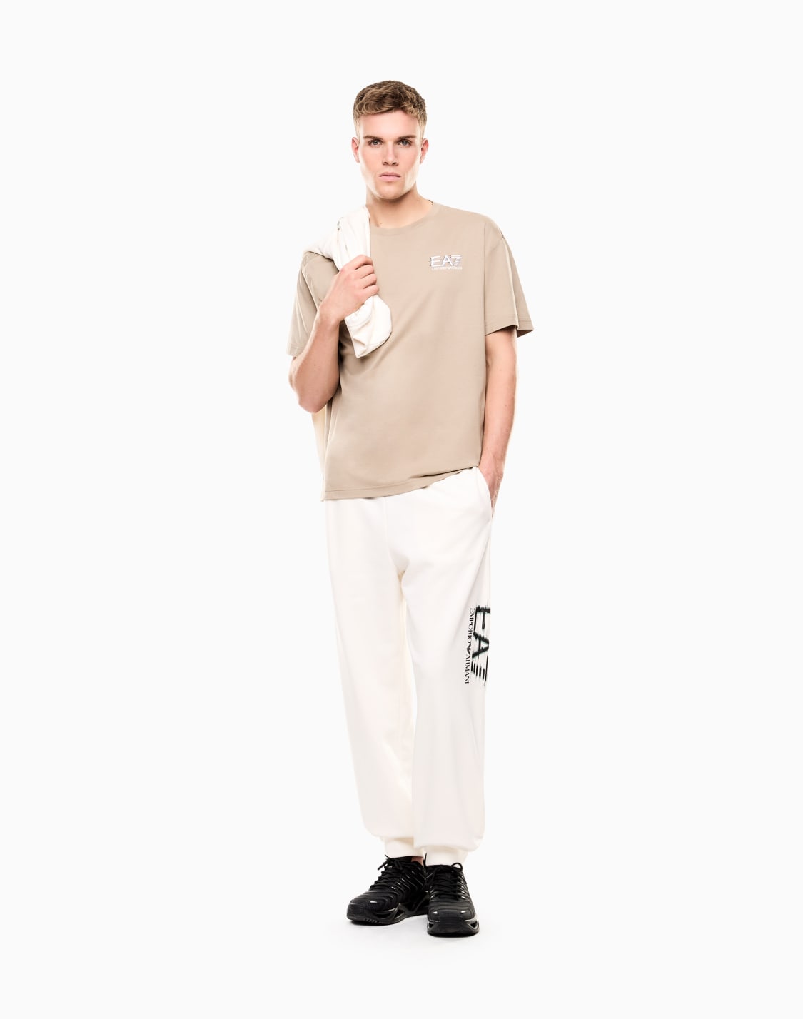 レギュラフィットtシャツ-ベジュ--ea7