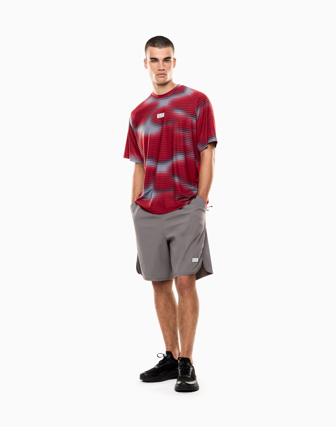t-shirt-con-stampa-dynamic-athlete-in-tessuto-tecnico-ventus7-rosso--ea7