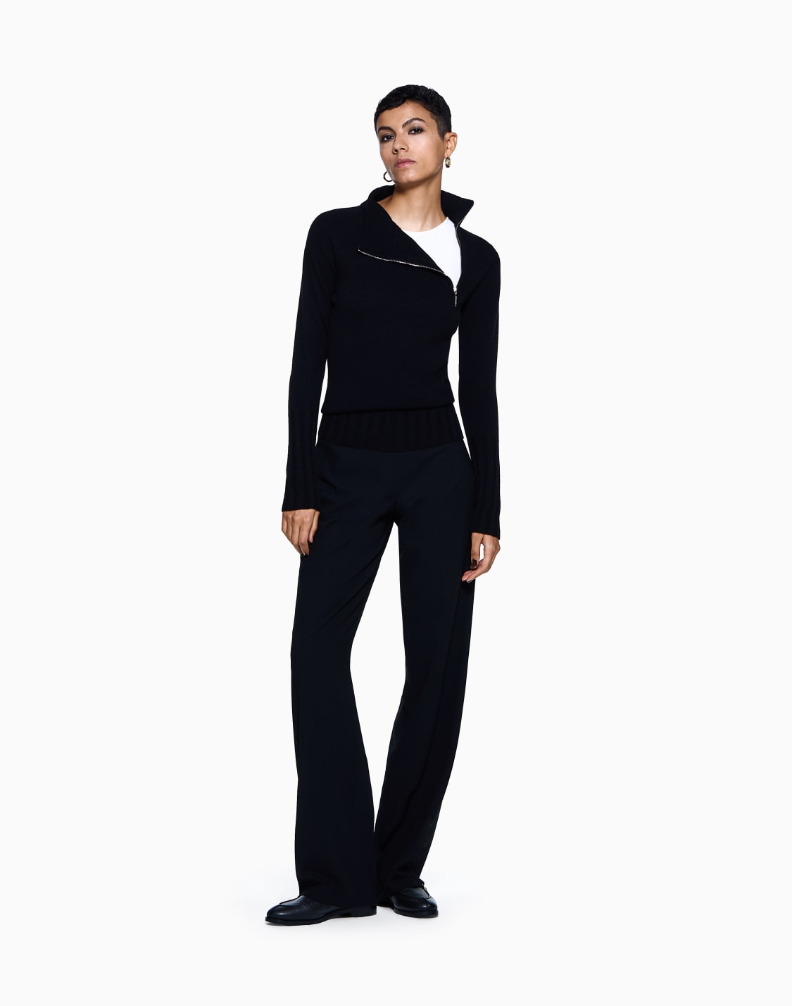 crew-neck-jumper-in-seamless-viscose-blend-white--giorgio-armani