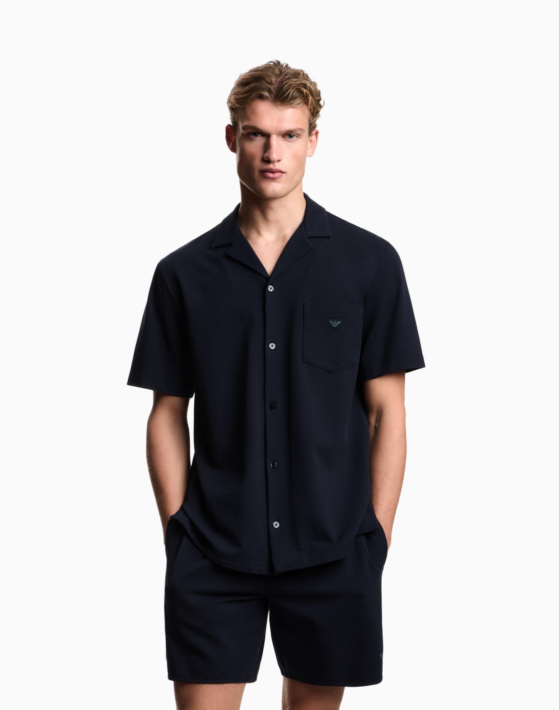 chemise-de-dtente-en-jersey-seersucker-bleu-marine--emporio-armani