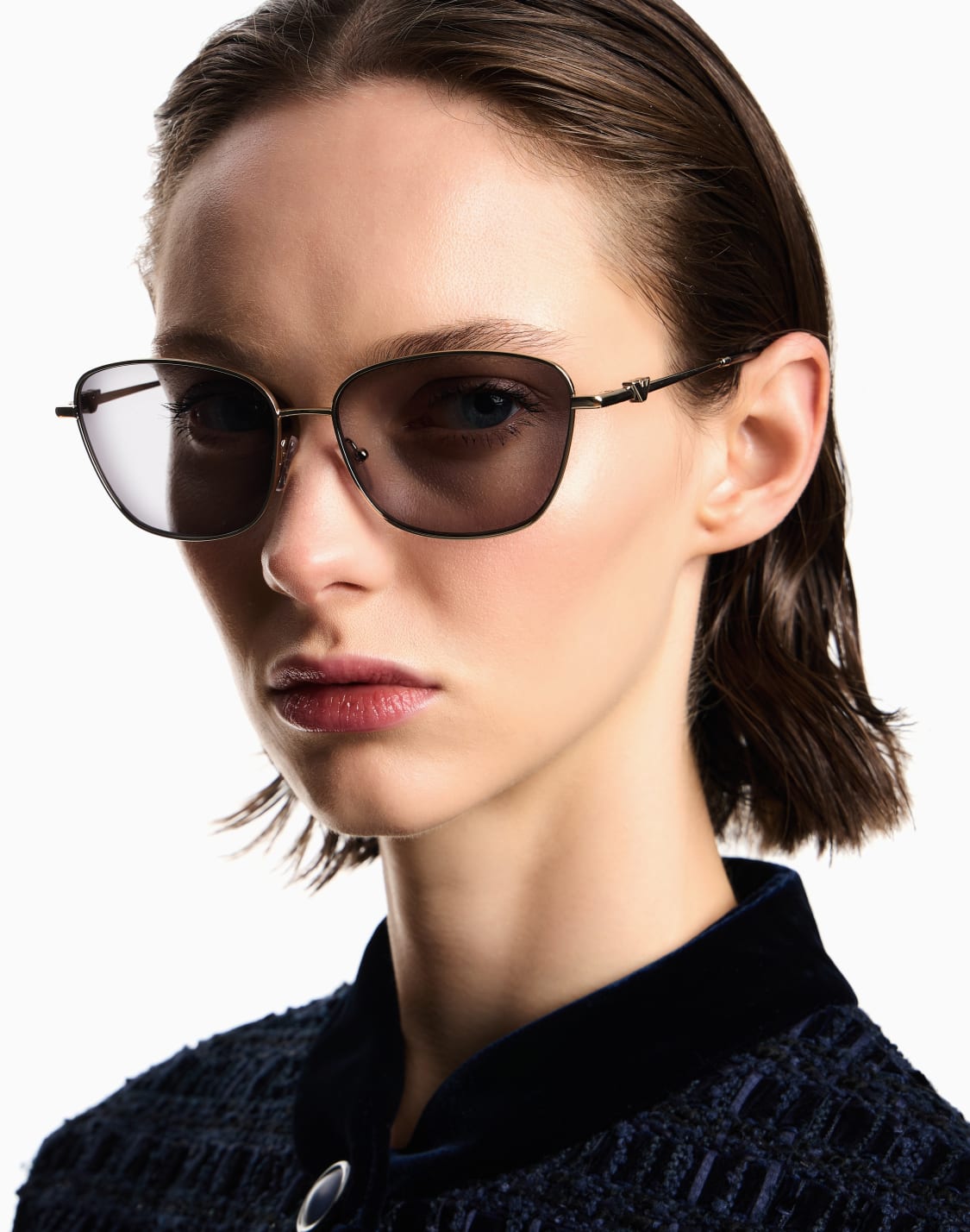 womens-irregular-shaped-sunglasses---emporio-armani