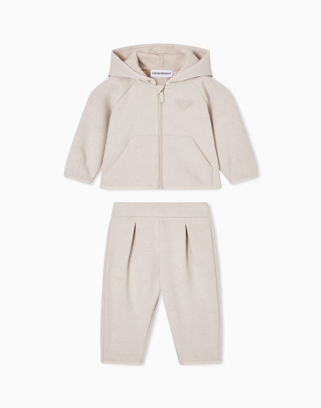 outfits-beige--emporio-armani