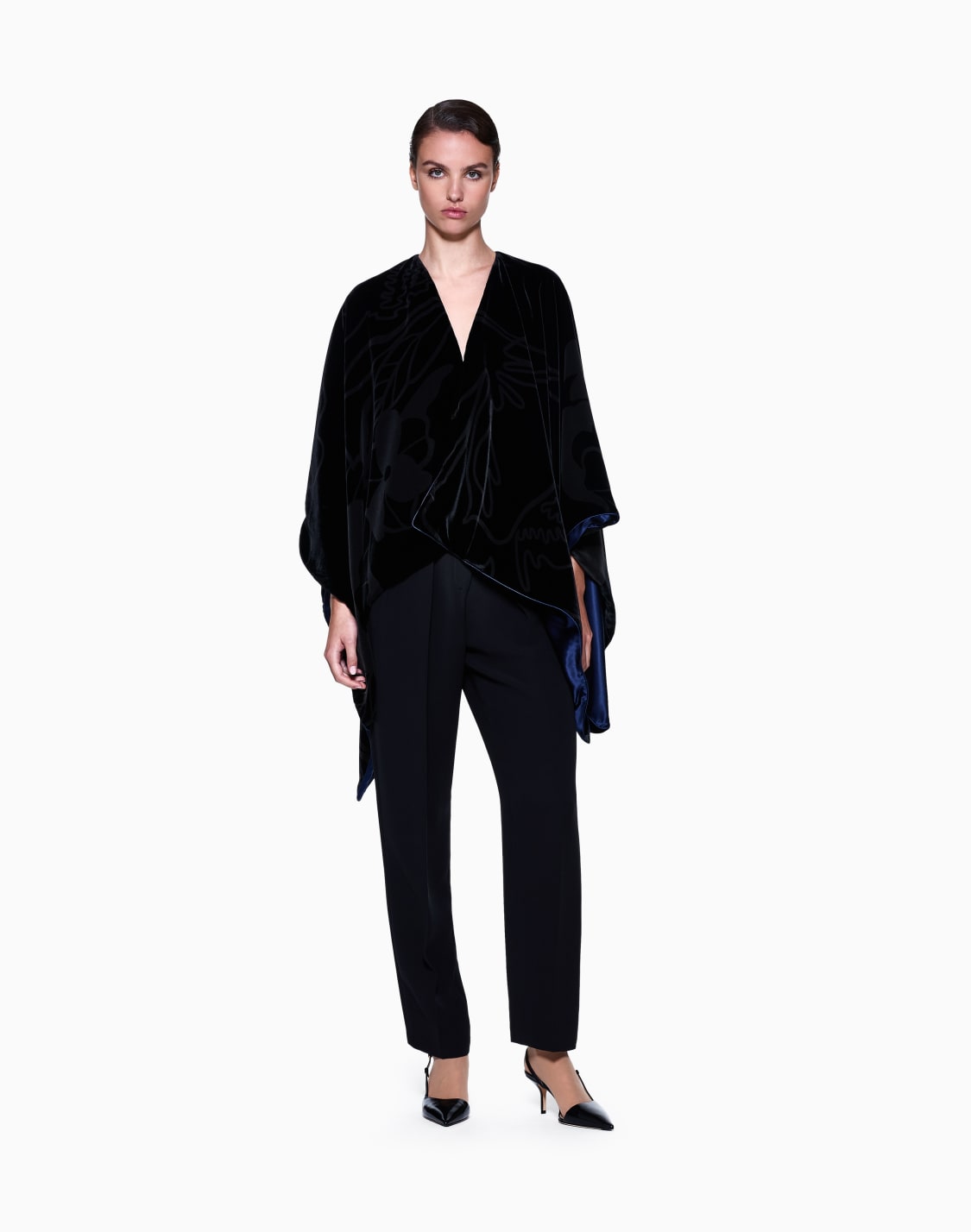 devor-velvet-cape-black--giorgio-armani