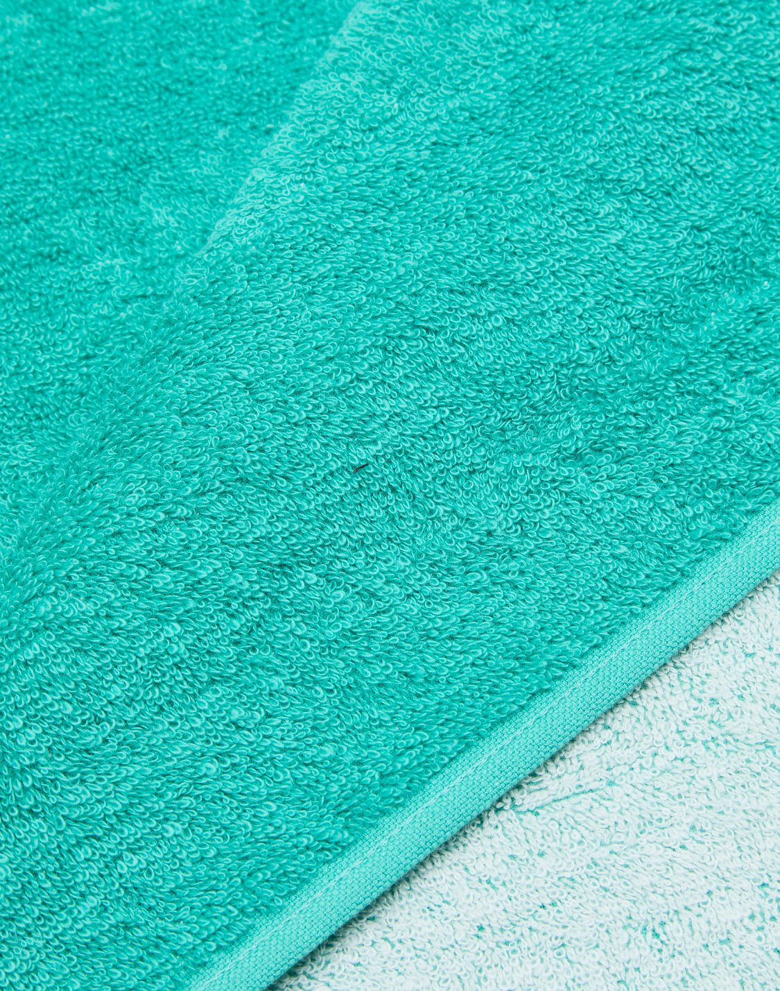 essential-terry-beach-towel-with-logo-green--emporio-armani