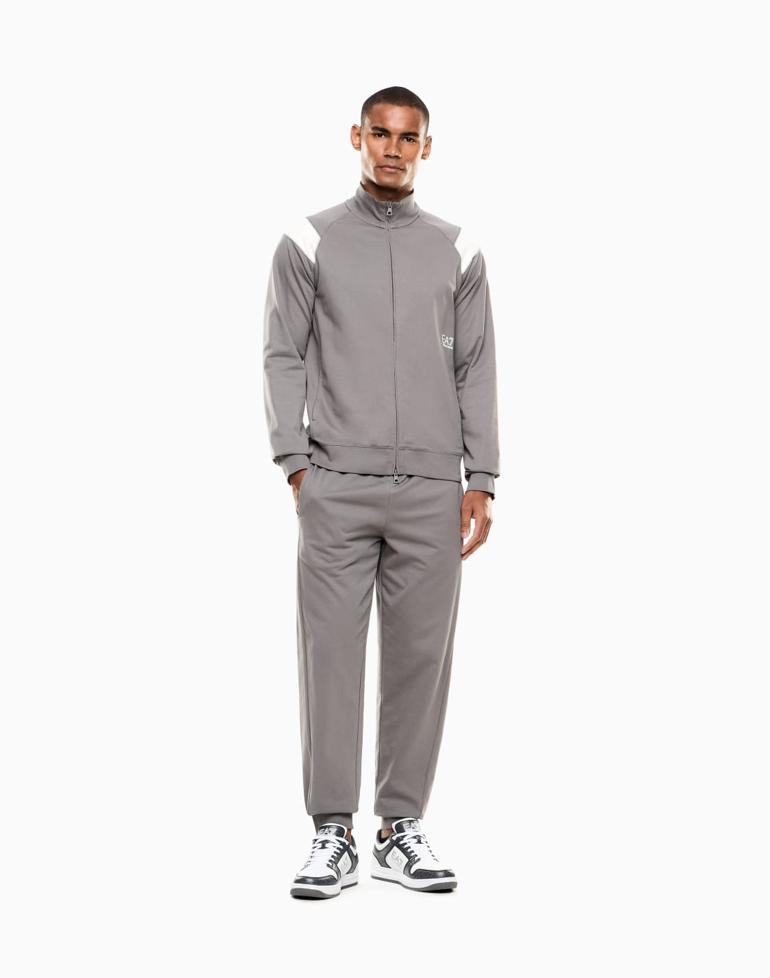 chndal-de-algodn-core-identity-gris--ea7