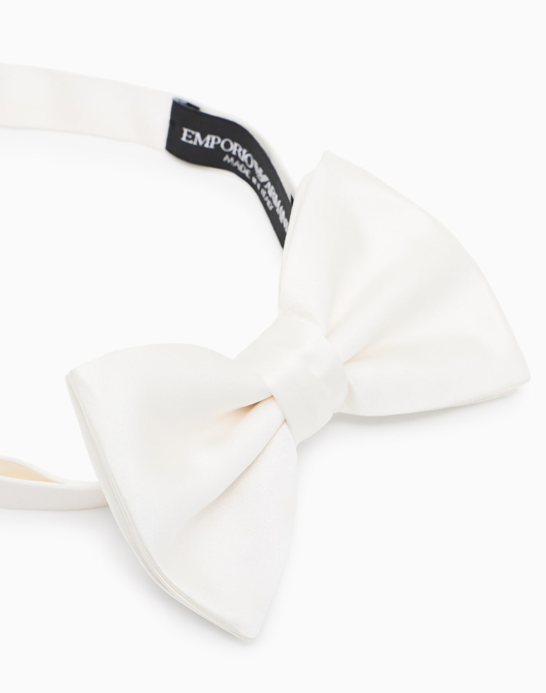 knotted-bow-tie-in-micro-textured-pure-silk-white--emporio-armani