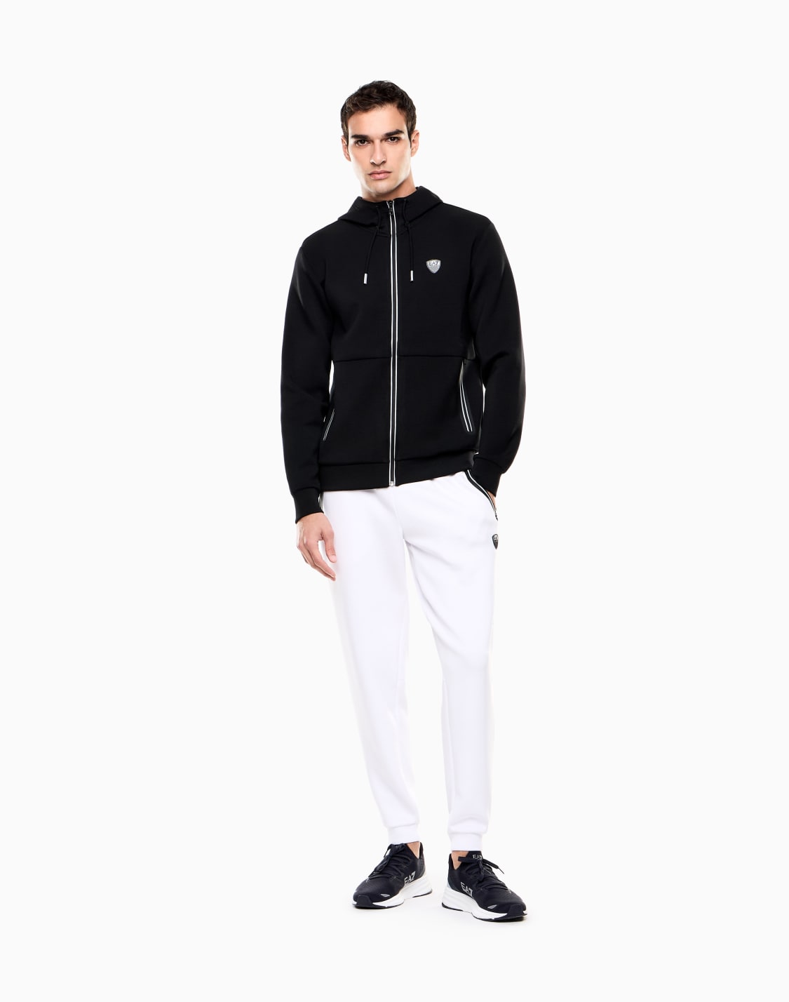 sudadera-con-capucha-de-mezcla-de-viscosa-elstica-premium-shield-negro--ea7