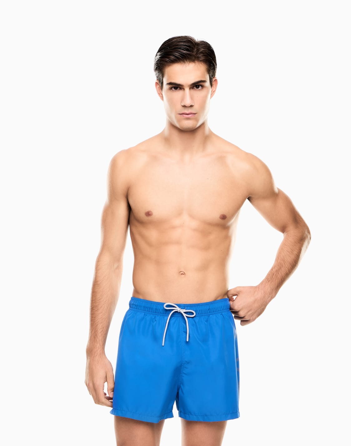 baador-de-largo-medio-con-maxilogotipo-azul--ea7