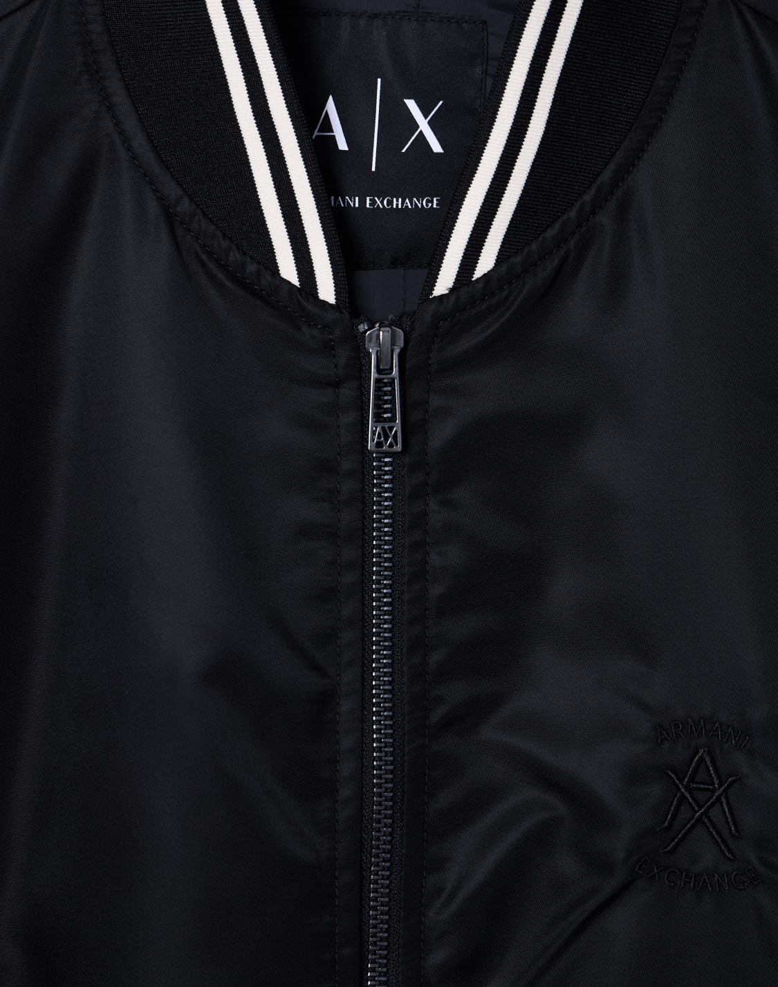 Regular fit cotton polo shirt with gold details