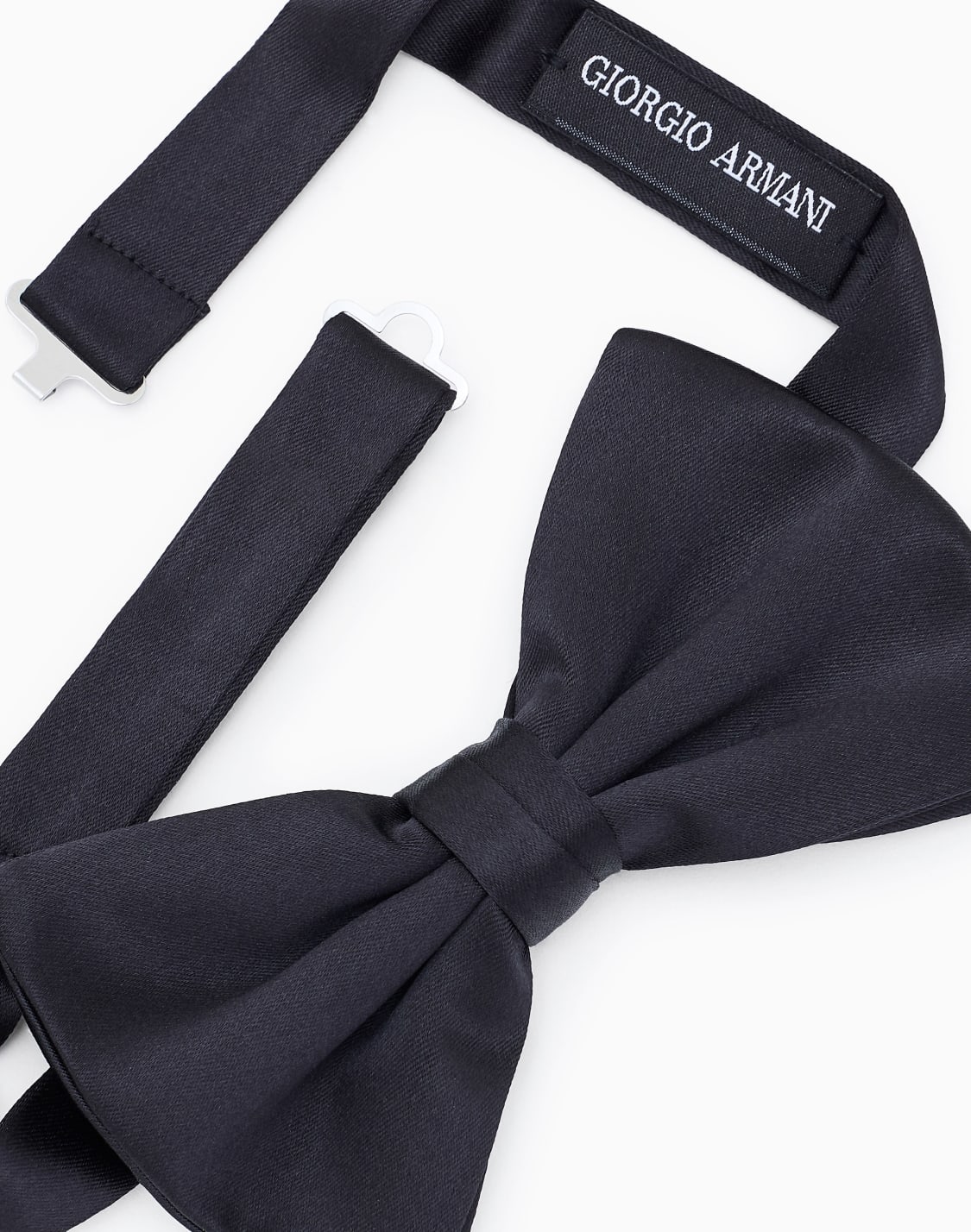 large-pure-silk-knotted-bow-tie-black--giorgio-armani
