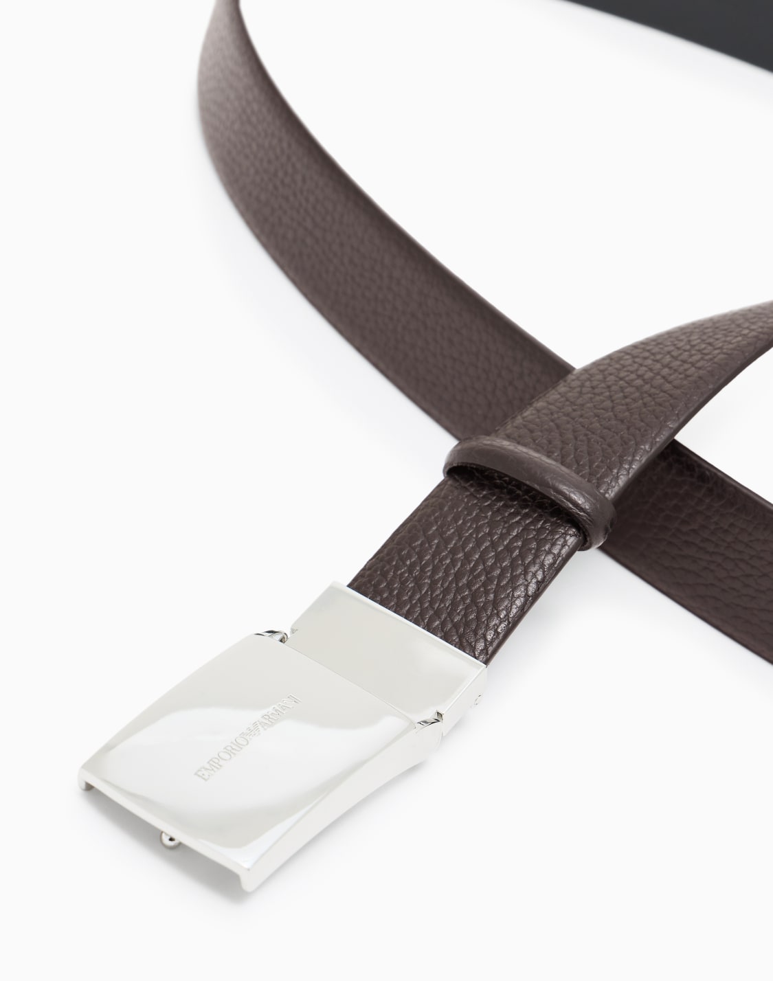 cinturn-de-cuero-plena-flor-con-placa-marrn--emporio-armani