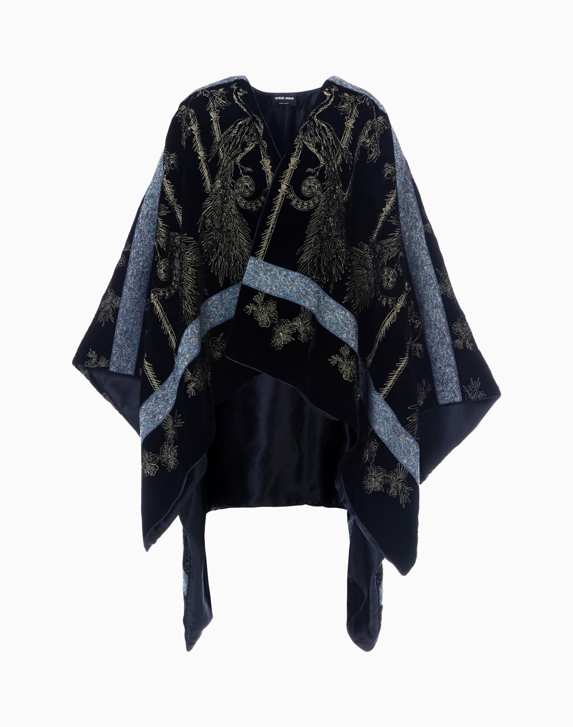 ponchos-noir--giorgio-armani