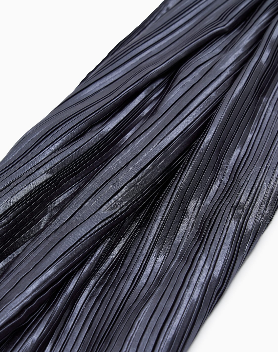 stole-in-pleated-fabric-grey--giorgio-armani