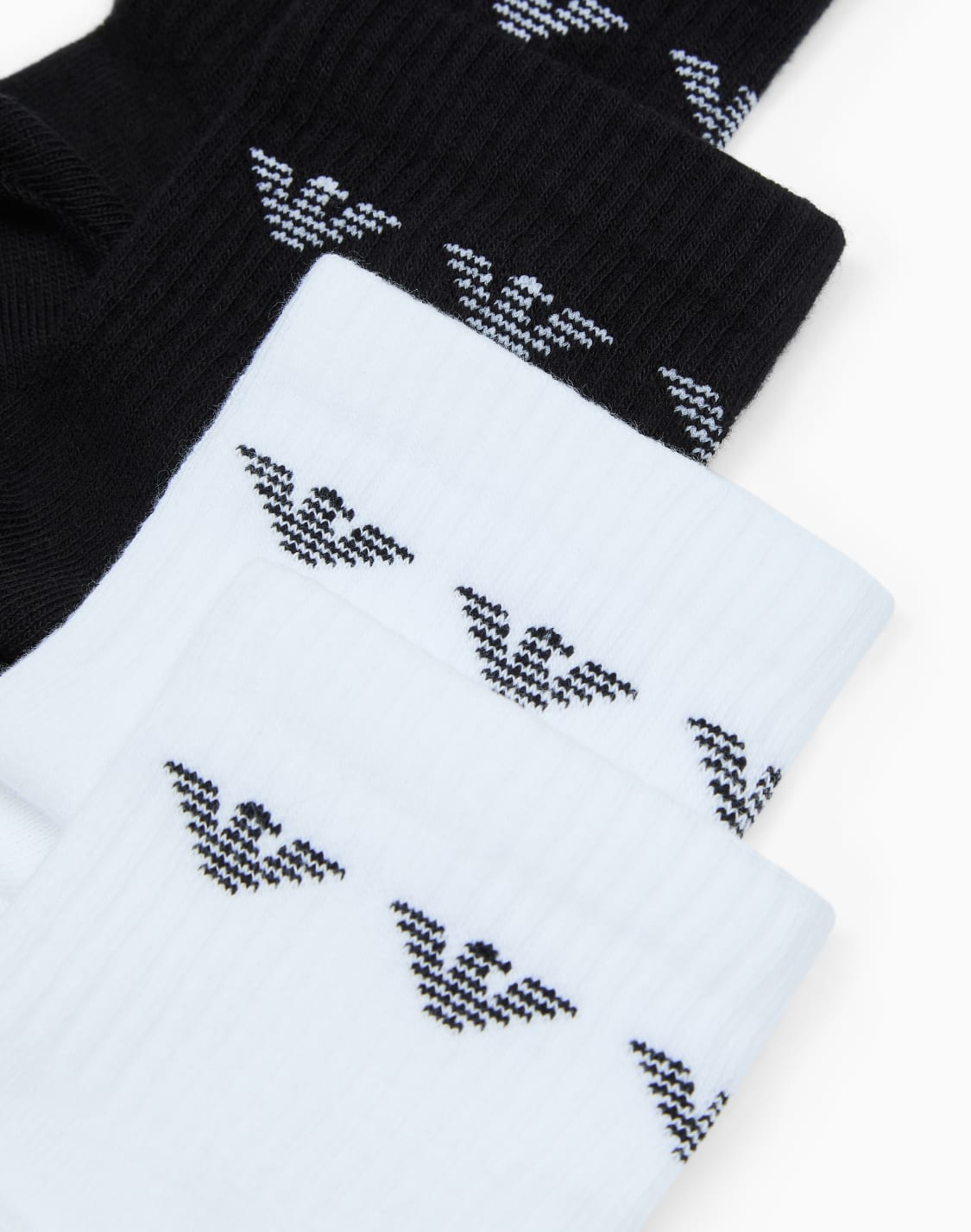socks-black--emporio-armani