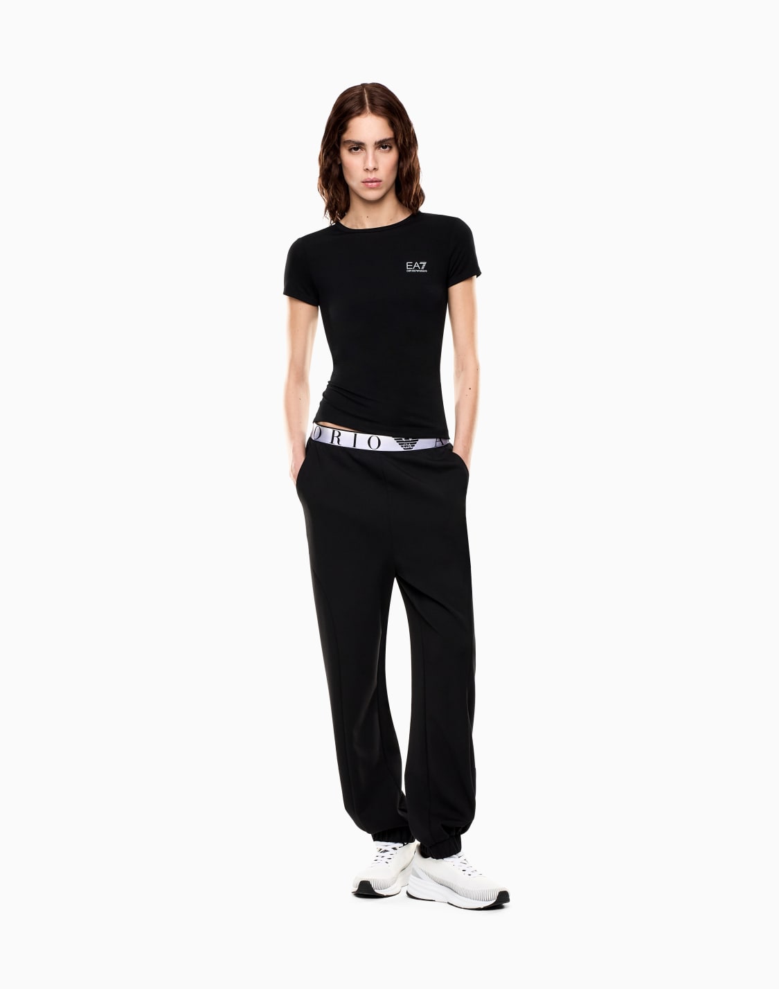 camisetas-slim-fit-negro--ea7