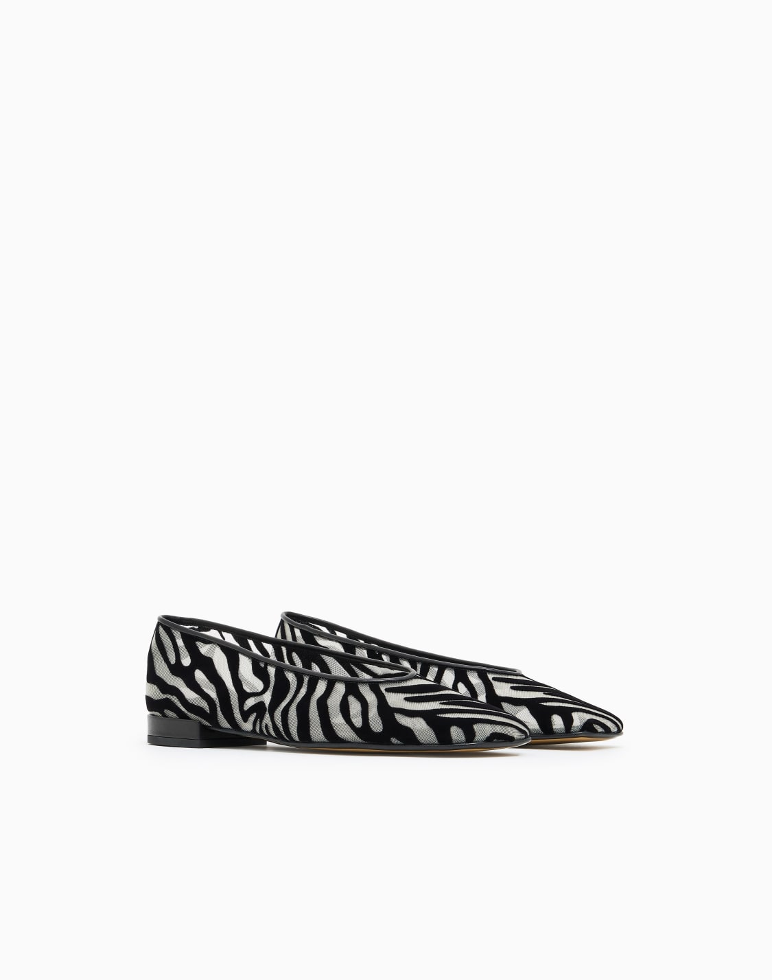 zebra-design-flocked-mesh-ballerinas-two-tone--giorgio-armani
