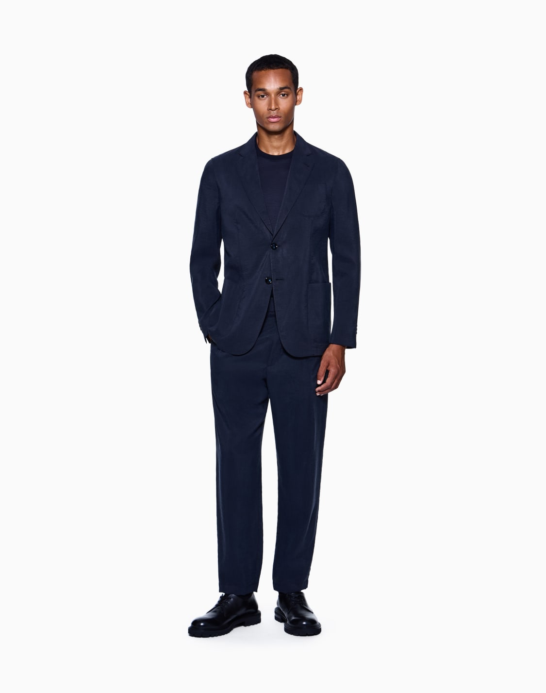 washed-silk-blend-single-pleat-trousers-navy-blue--giorgio-armani